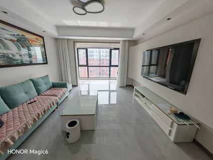 海安海安整租 爱法山水国际3室2厅/135平/中楼层