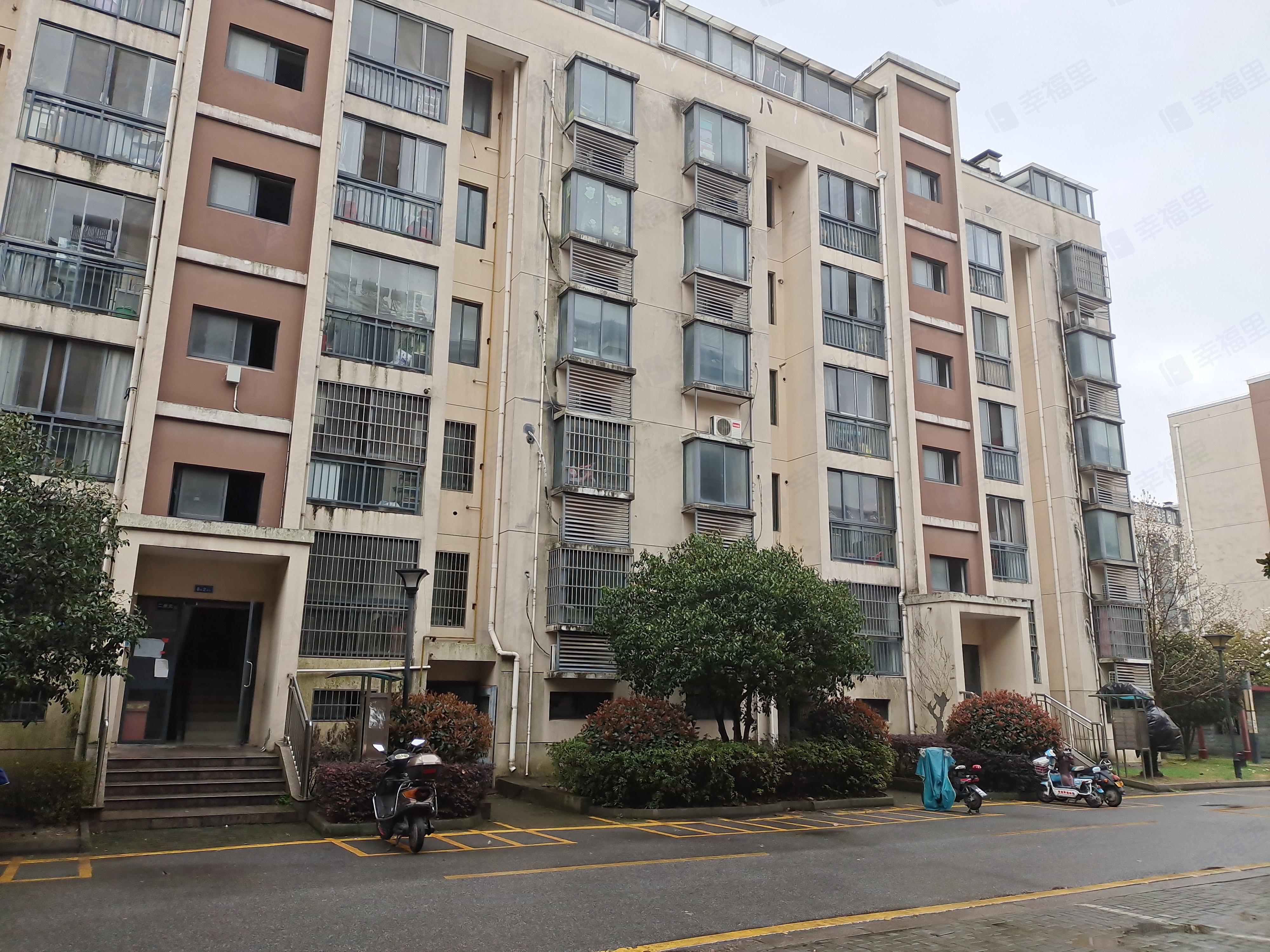 格林华城小区效果图