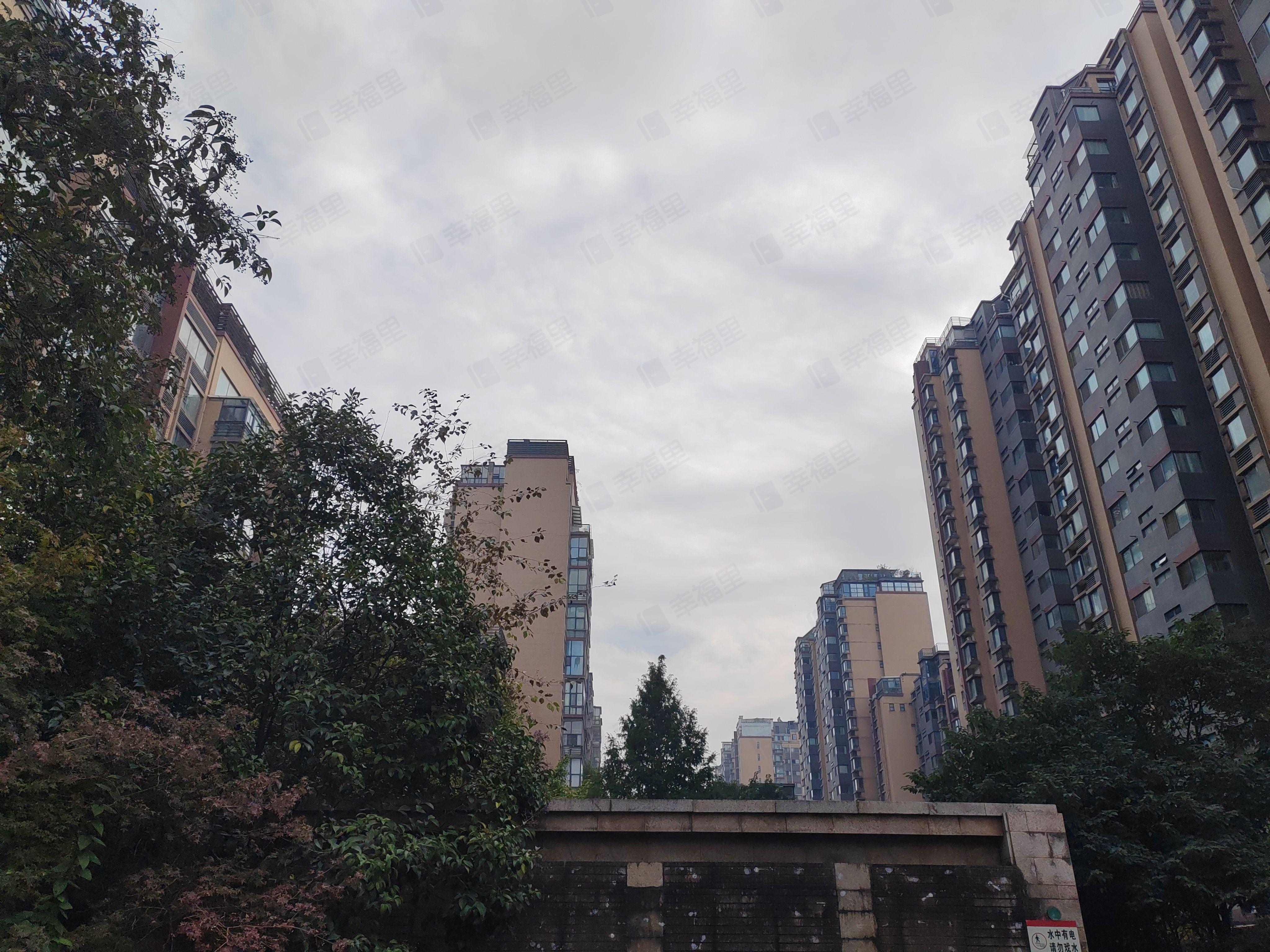 逸翠园(一期)小区效果图