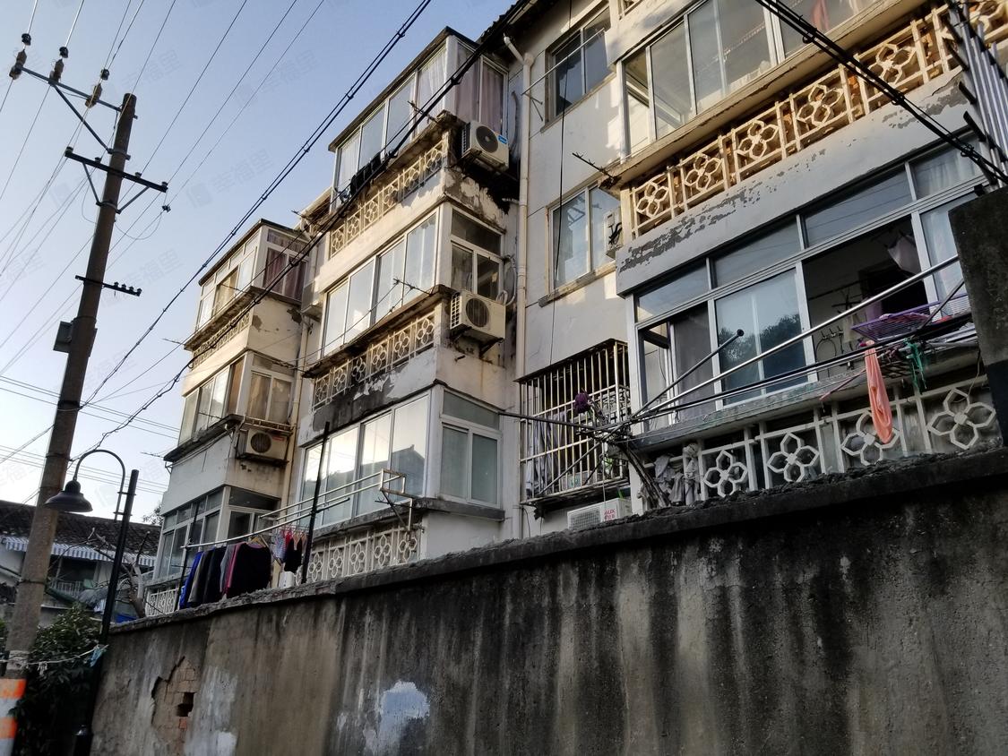 苏州姑苏-双塔街道/暂无年代乌鹊桥路