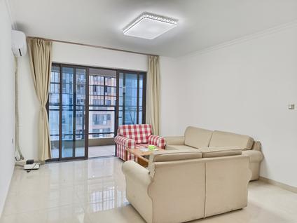 龙华海口湾整租 海湾花园3室2厅/120平/高楼层