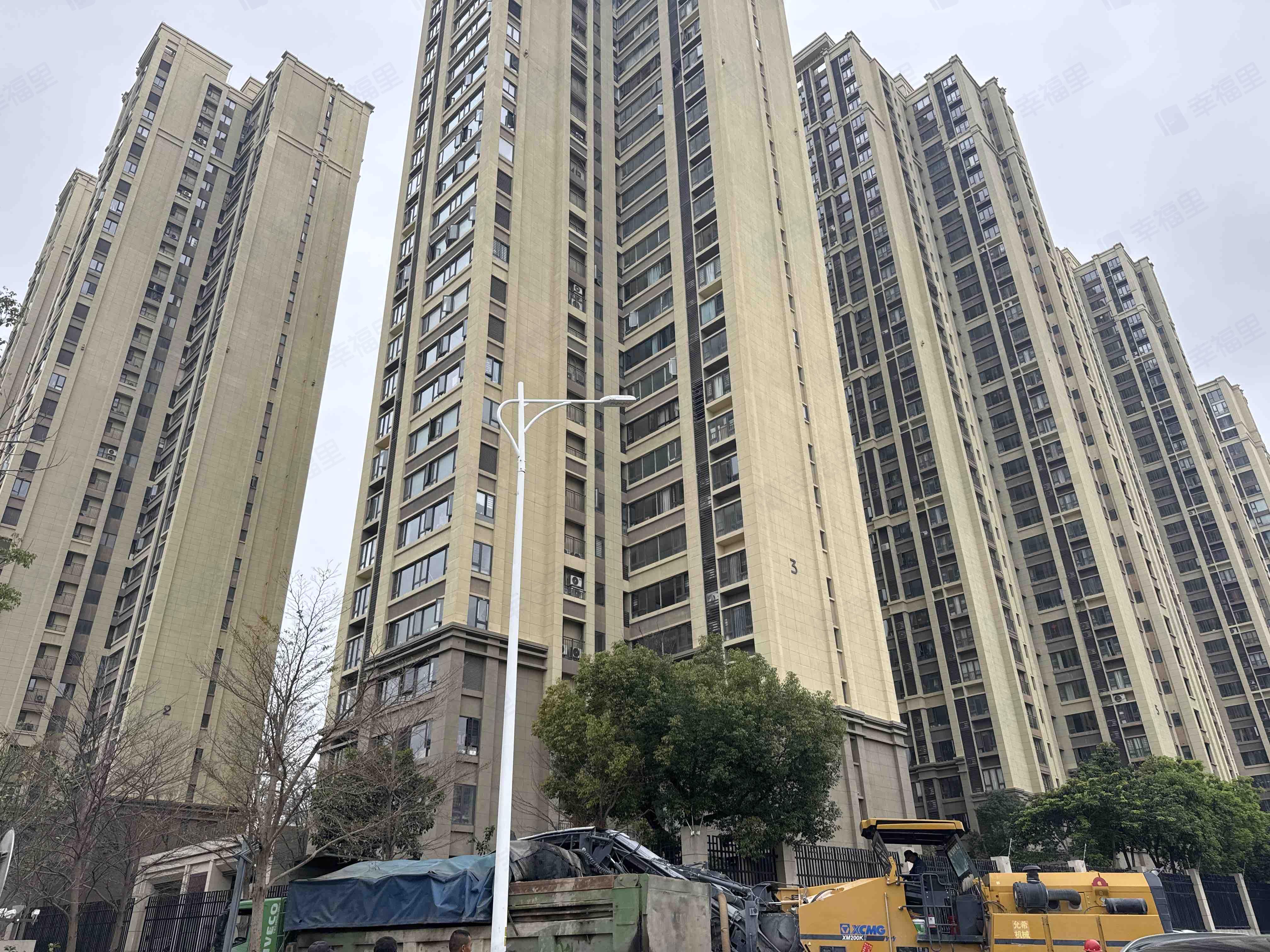 龙湖嘉天下(观宸三期)小区效果图
