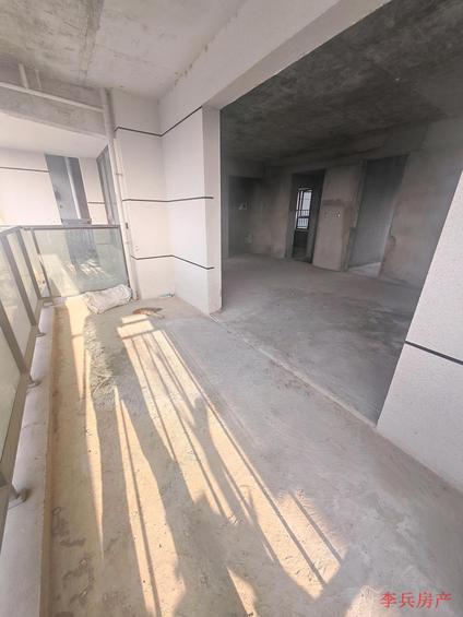 北京博世城森林城市4室2厅118平高楼层/共32层