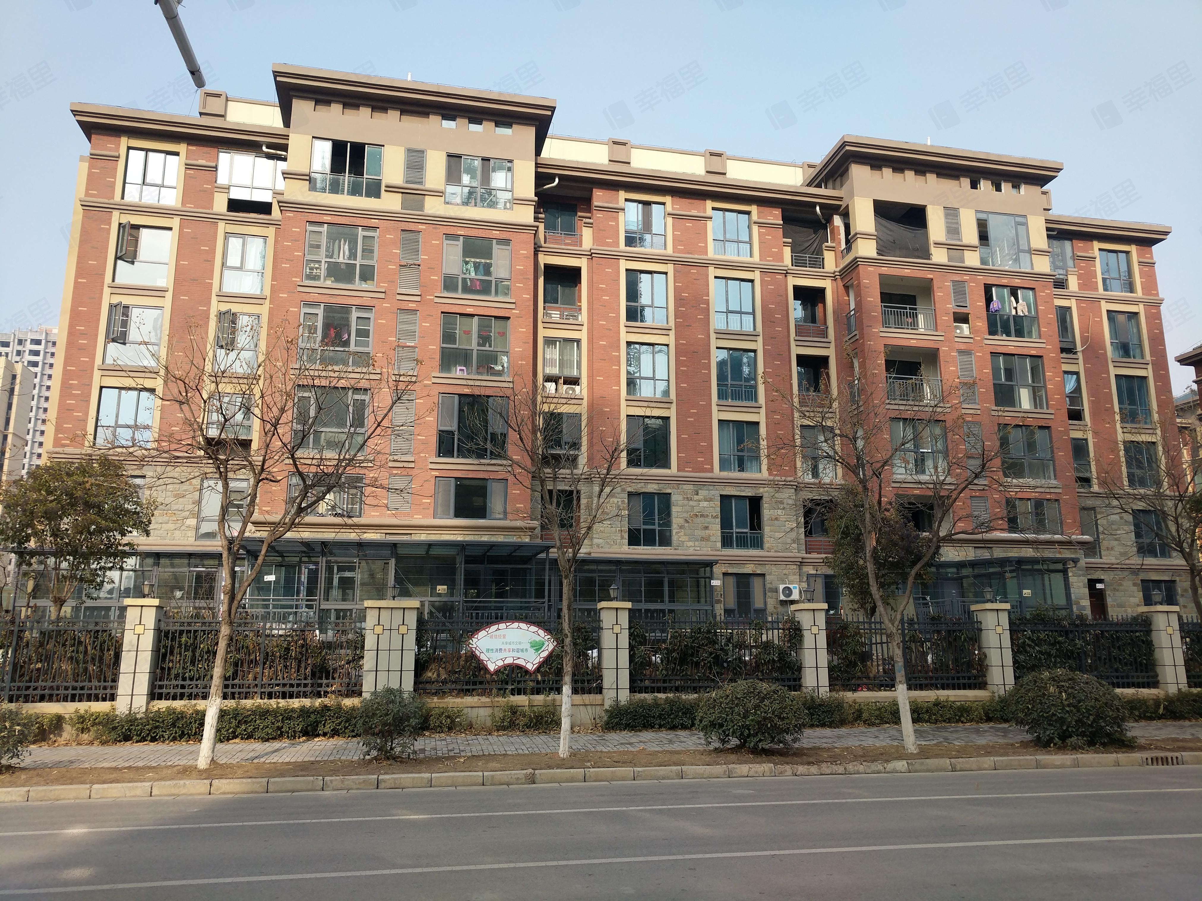 和润卧龙城小区效果图