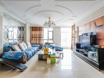 北京龙湾国际4室2厅254平中楼层/共29层