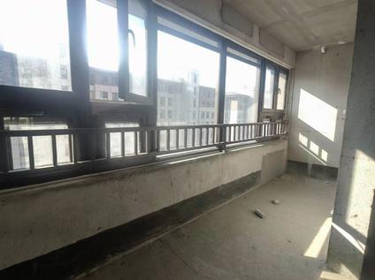 北京宝龙仕家3室2厅116.56平高楼层/共8层