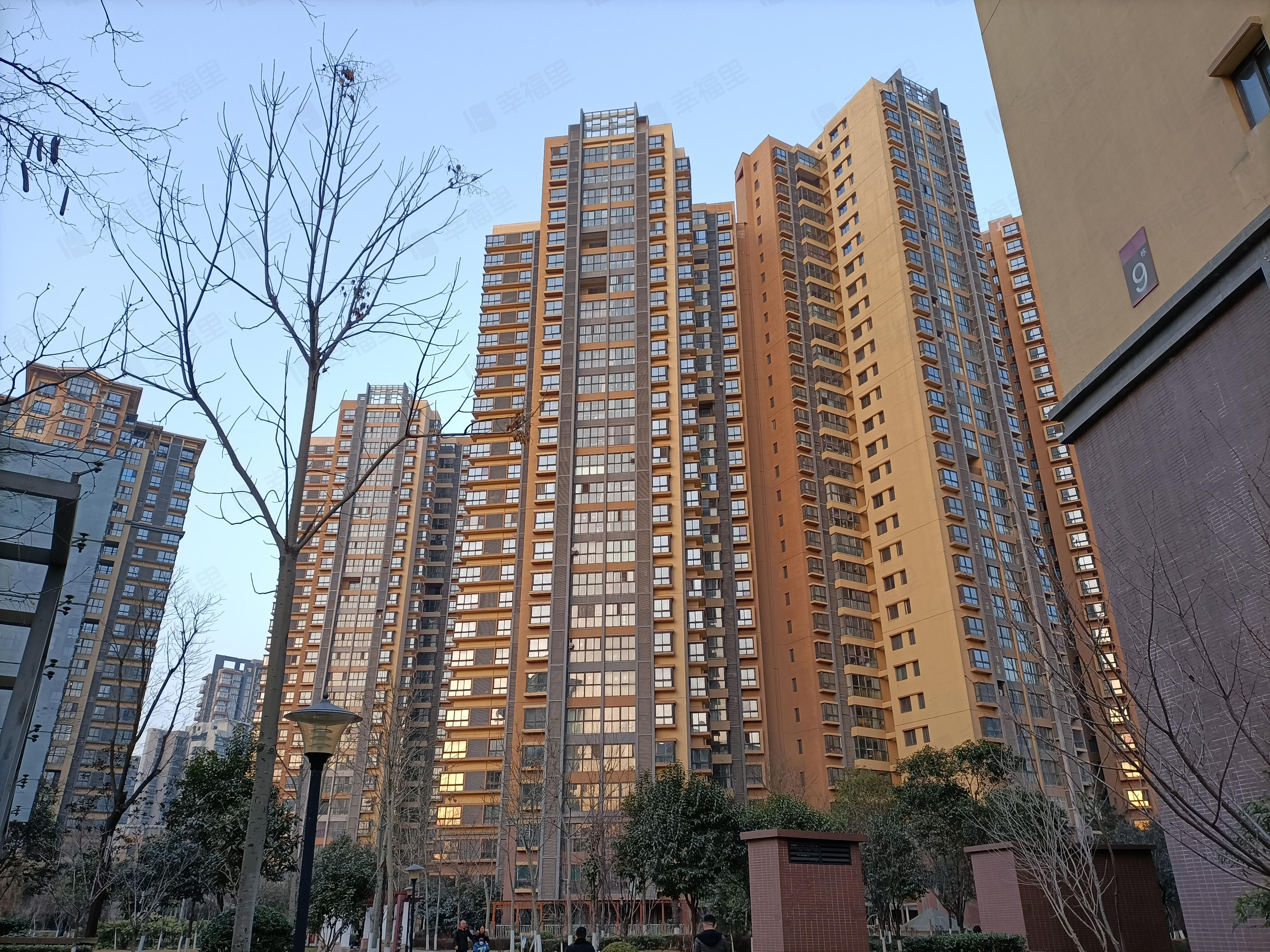 御锦城二期鹭湾小区效果图