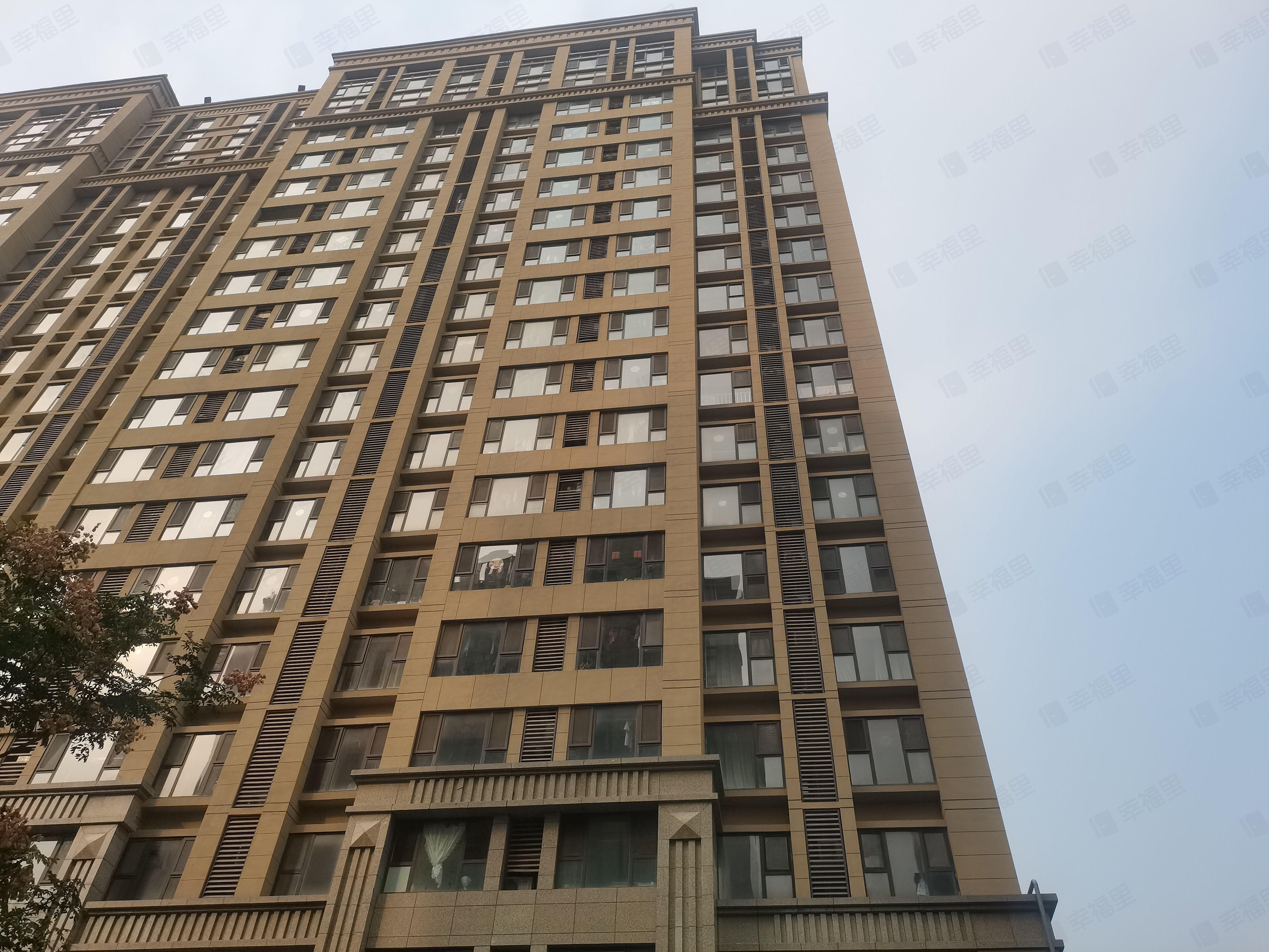 鲁能公馆小区效果图