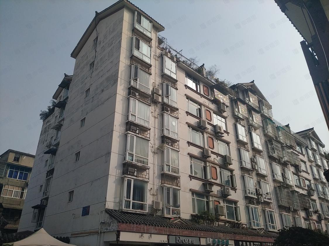 成都温江-温江老城/2000年建赞元茗居