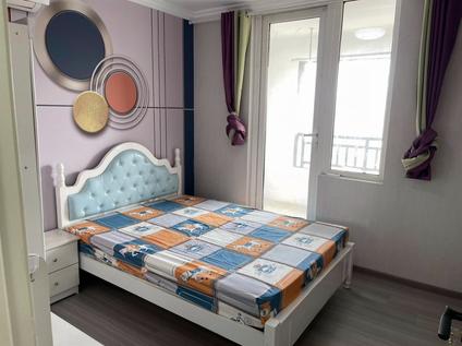 相城陆慕合租 紫玉花园3室2厅/130平/中楼层