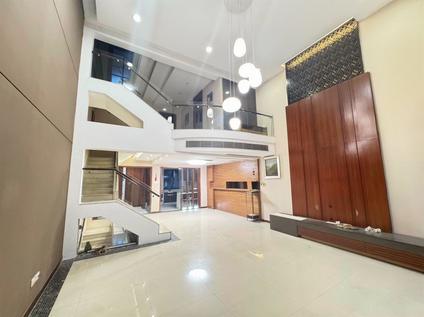 南城西平整租 世纪城国际公馆5室2厅/298平/底层