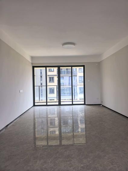 北京观澜湖上东区三区3室2厅126平高楼层/共21层