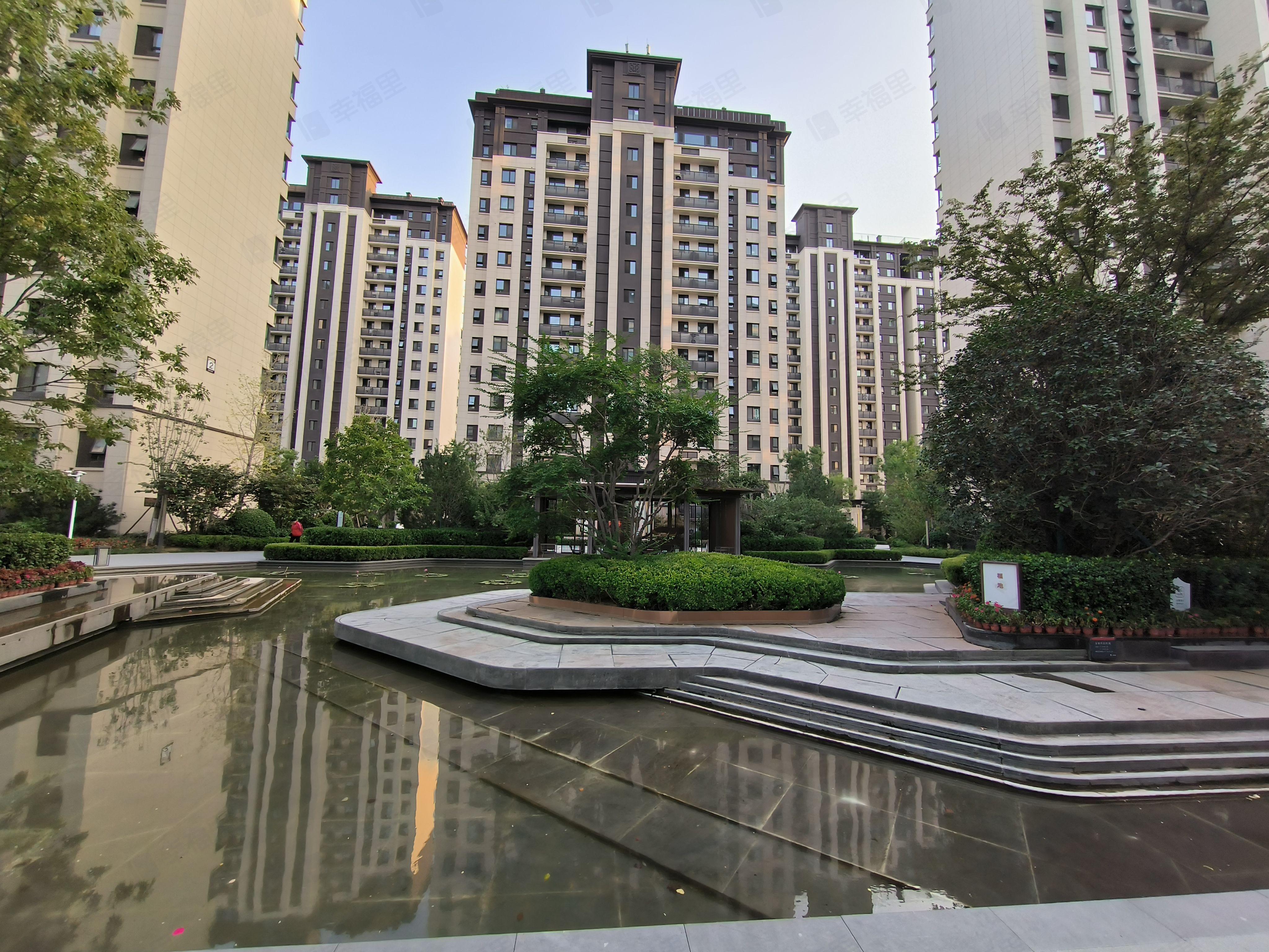 新房金地华著小区效果图