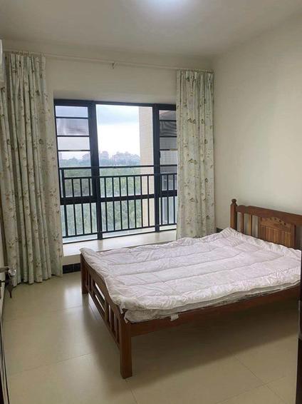 龙华观澜湖整租 观澜湖新城上(东区)3室2厅/120平/中楼层