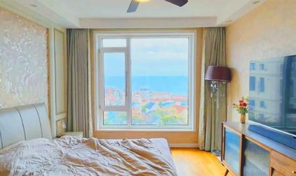 青岛碧佛林山庄3室2厅164.22平底层/共6层