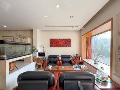 北京沿海丽水馨庭(别墅)4室2厅175平中楼层/共3层