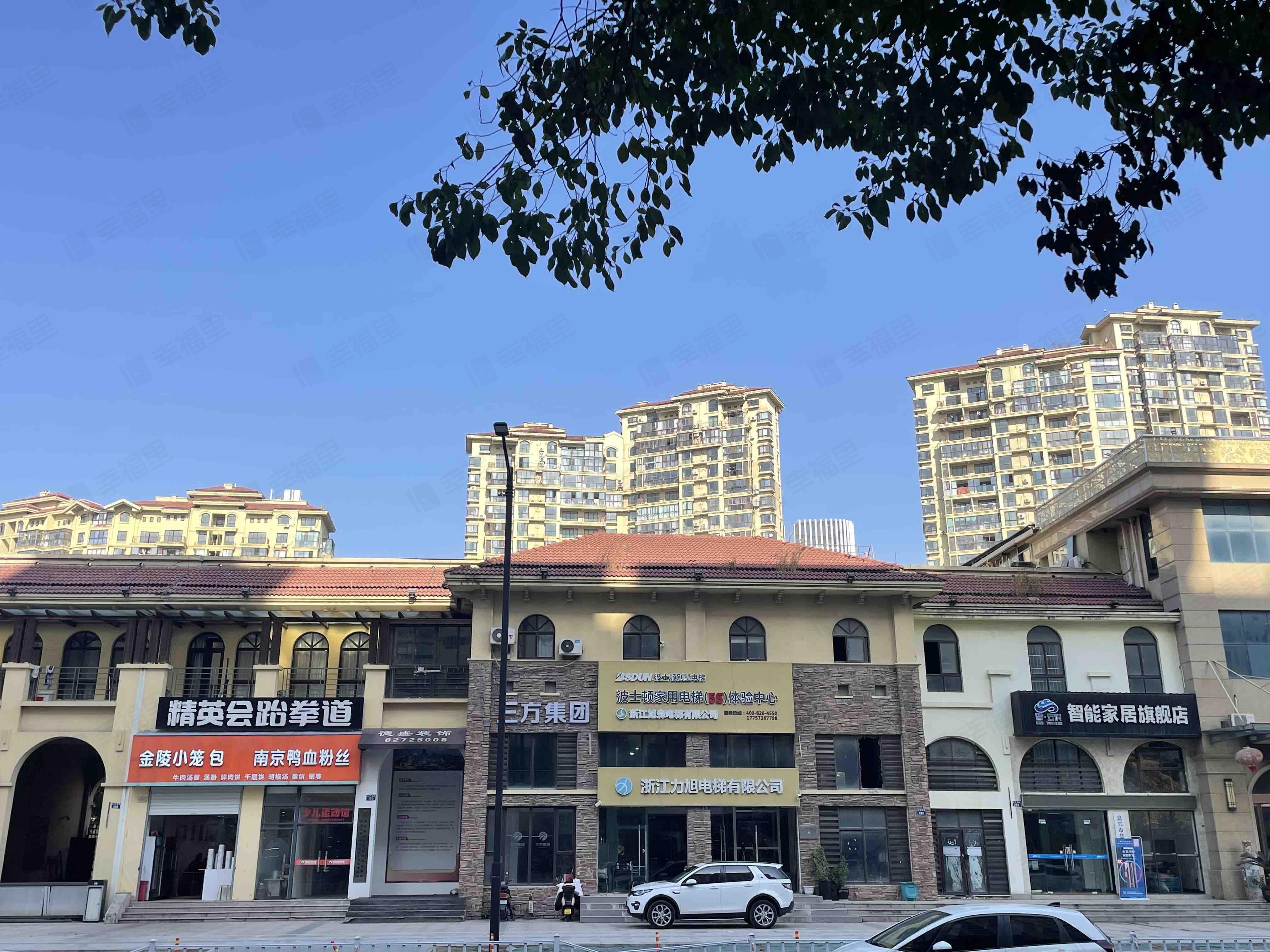 尚景蓝湾小区效果图