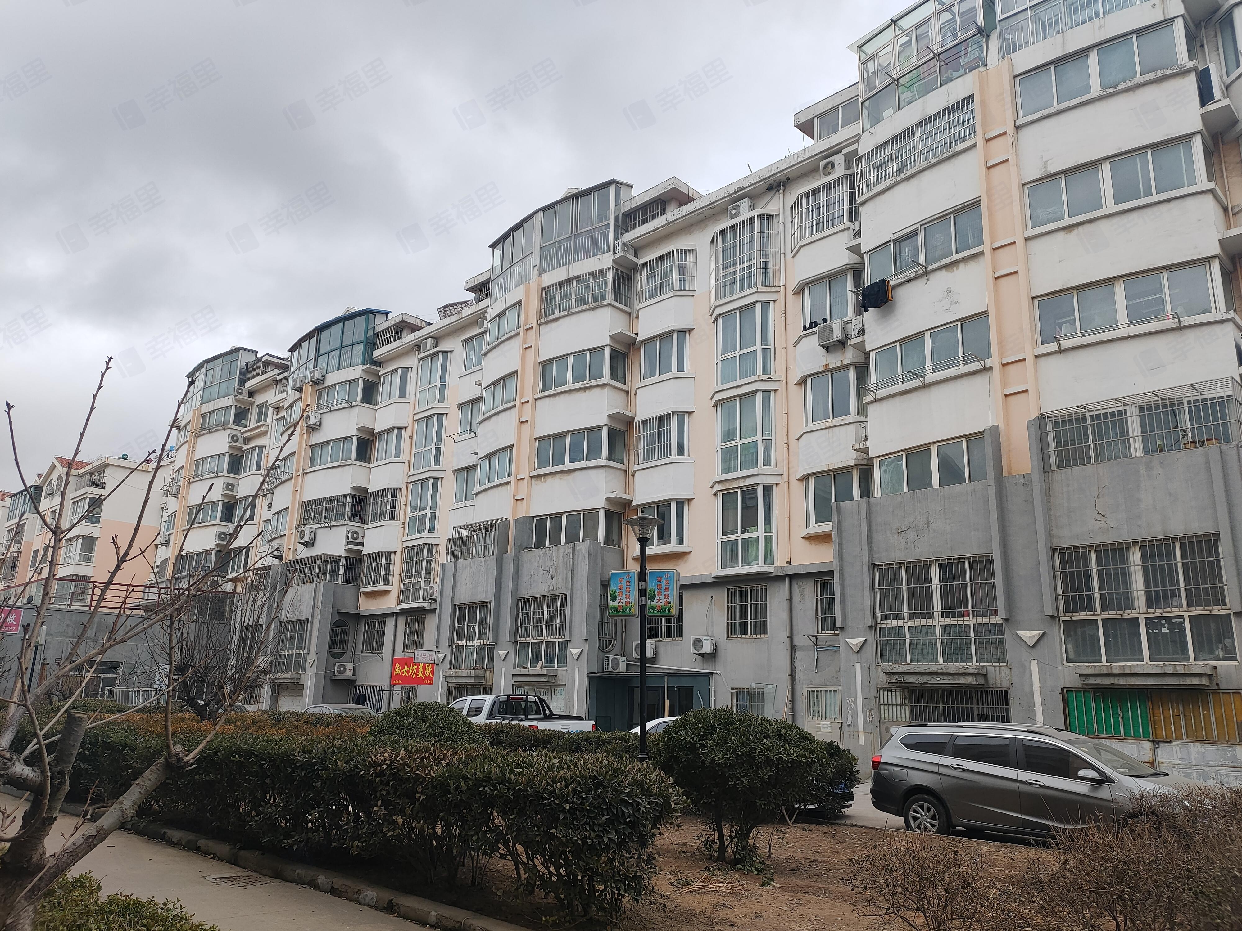 临港花园小区效果图