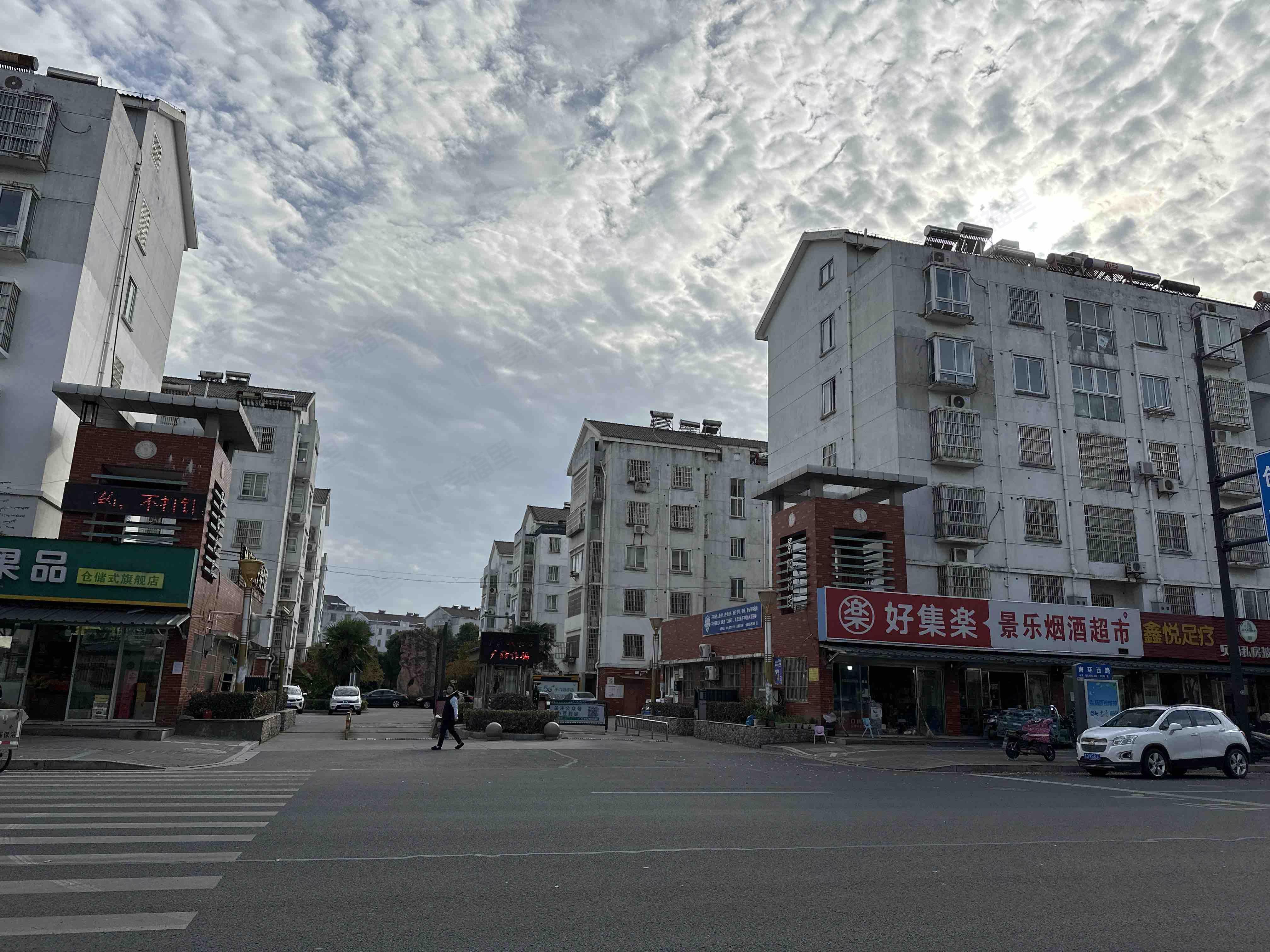 景阳花园小区效果图