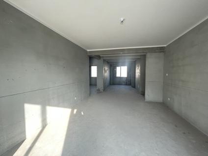 北京平度上海花园3室2厅132平高楼层/共7层