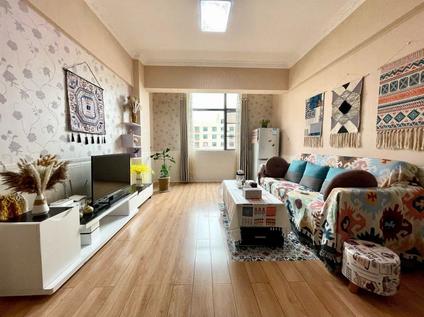 北京大理五洲国际商贸城(A区)1室2厅60平中楼层/共7层