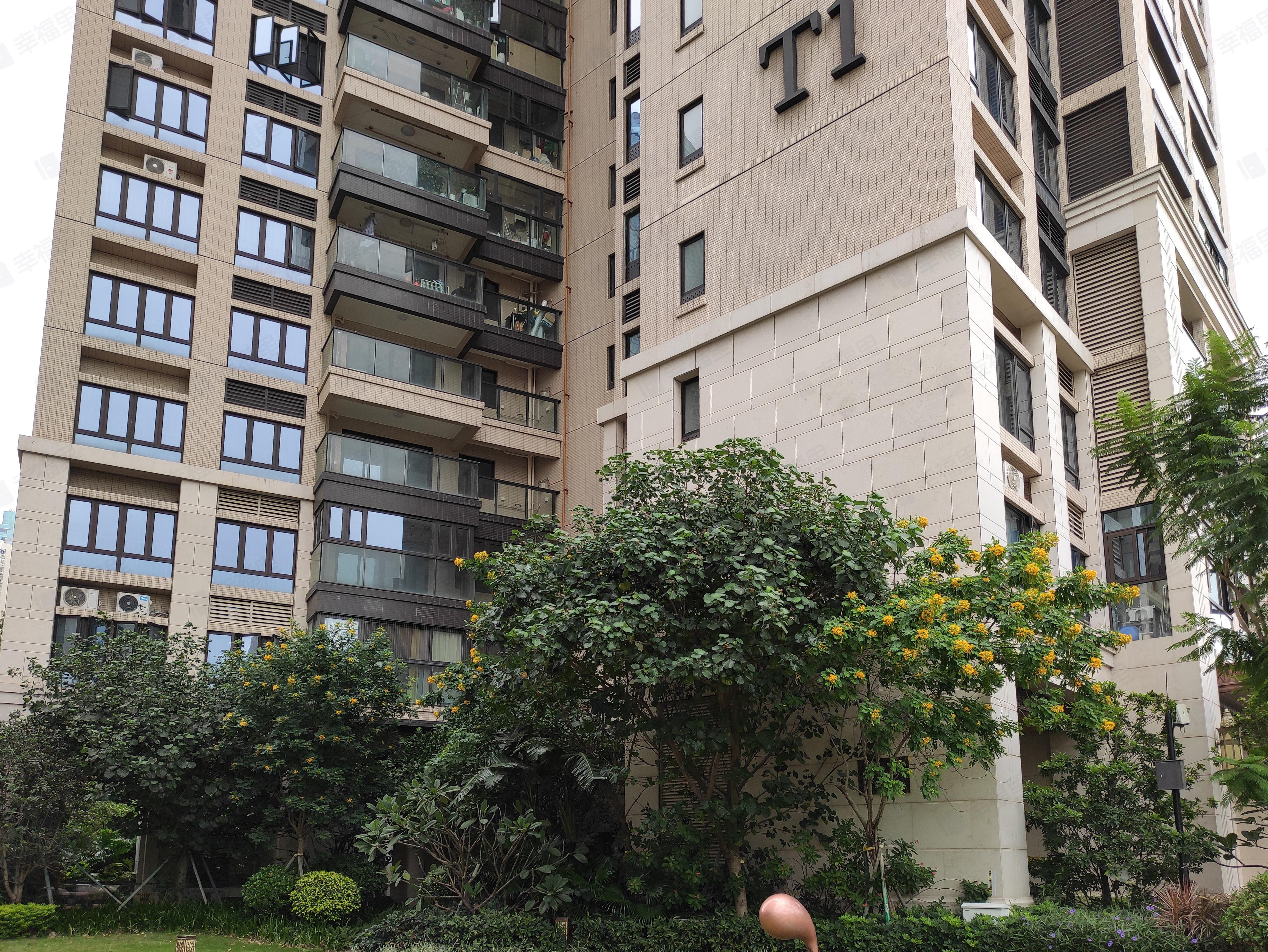 中海鹿丹名苑小区效果图