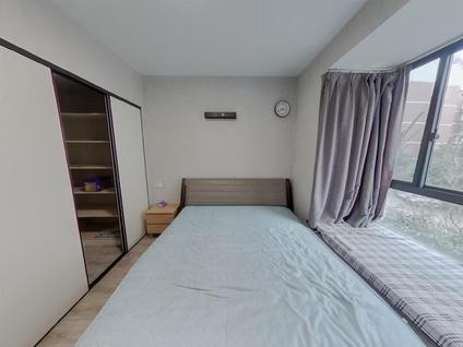 浦东碧云整租 罗山花苑(二期)2室2厅/96平/底层