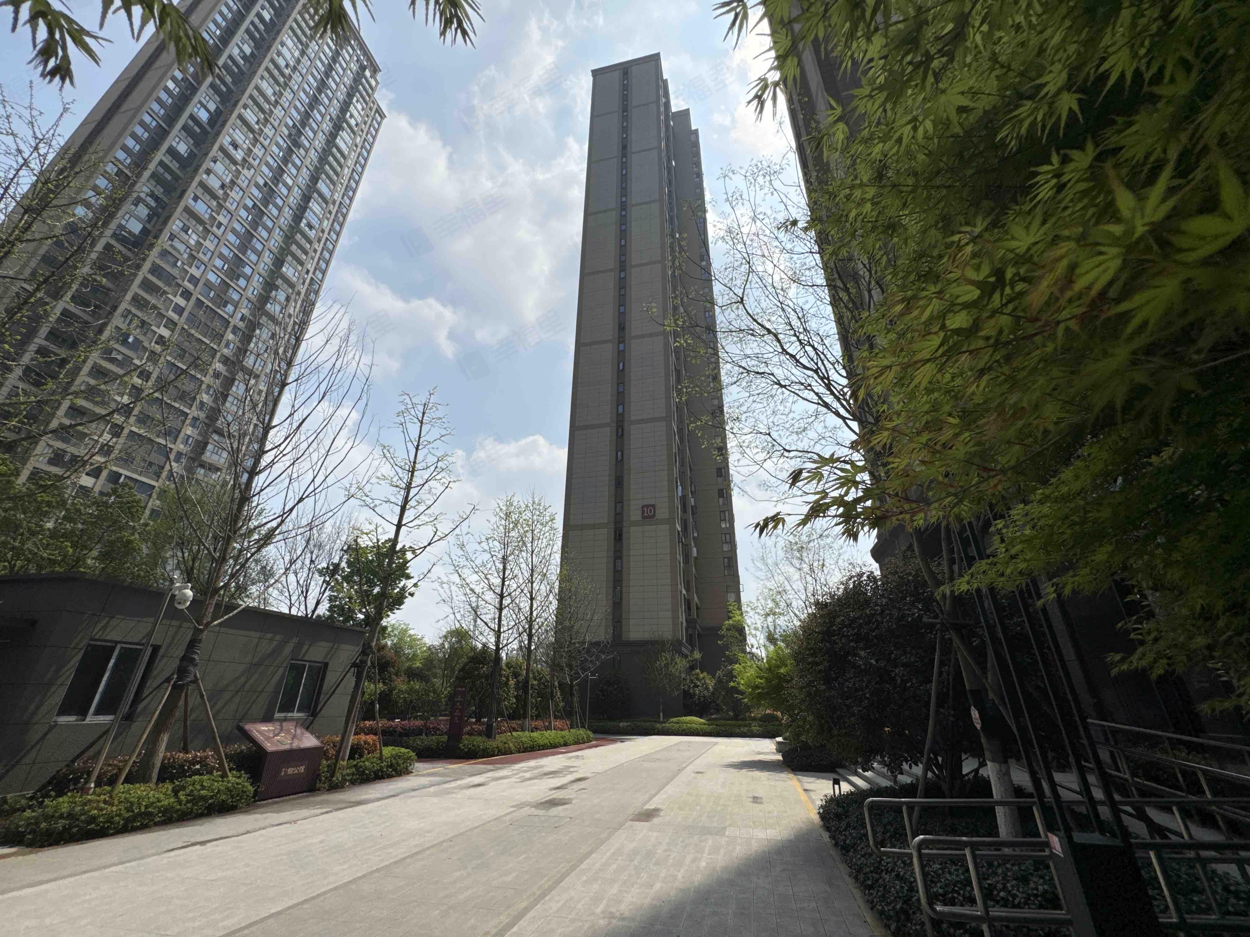 中建铂公馆小区效果图