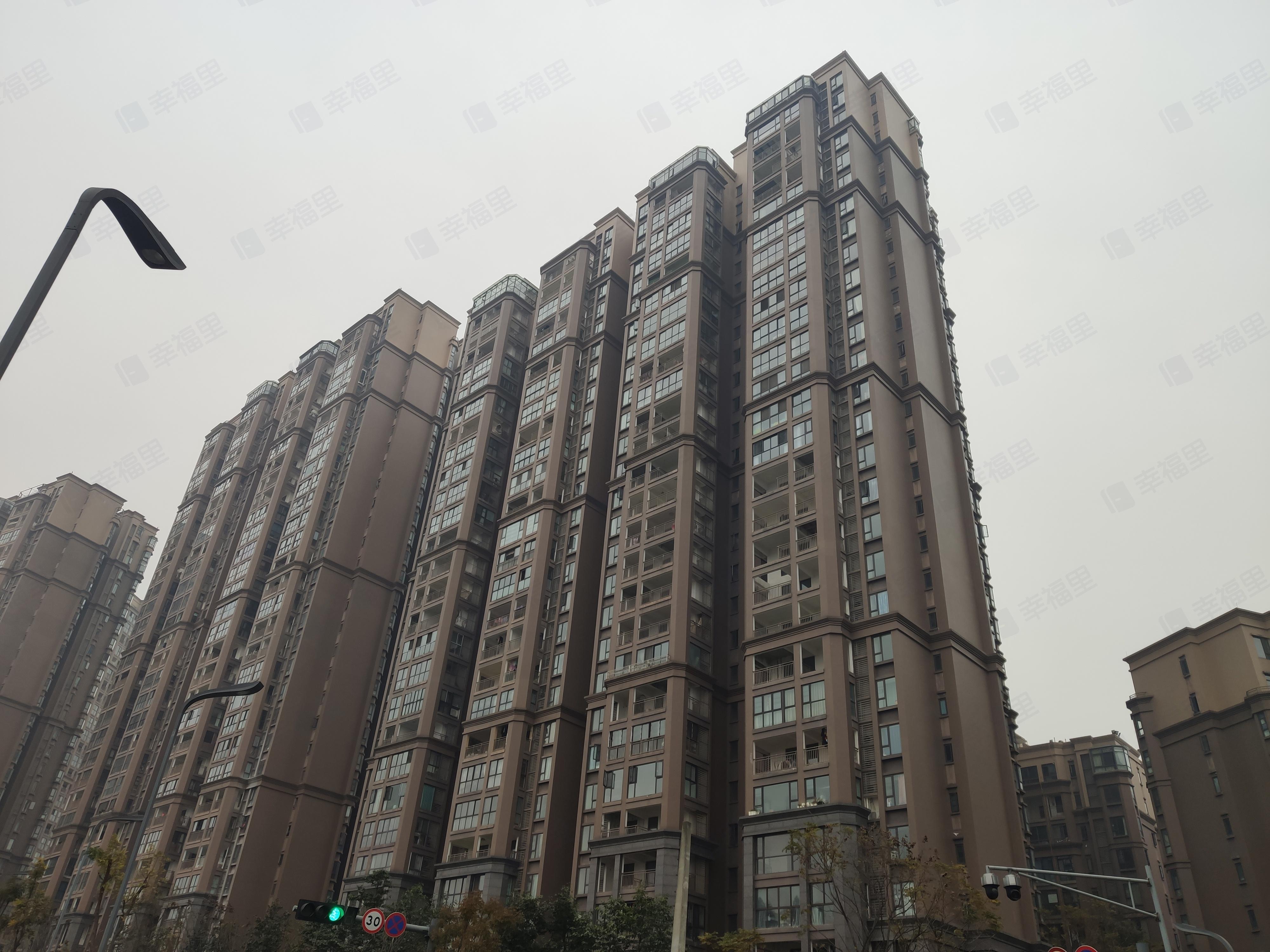 心怡中丝园小区效果图