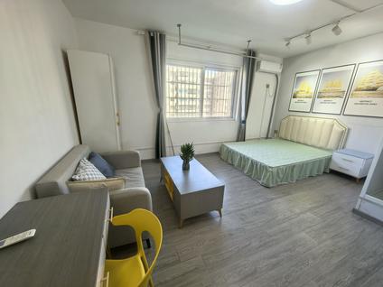 高新蜀西湖合租 永和家园(一期)1室1厅/50平/中楼层