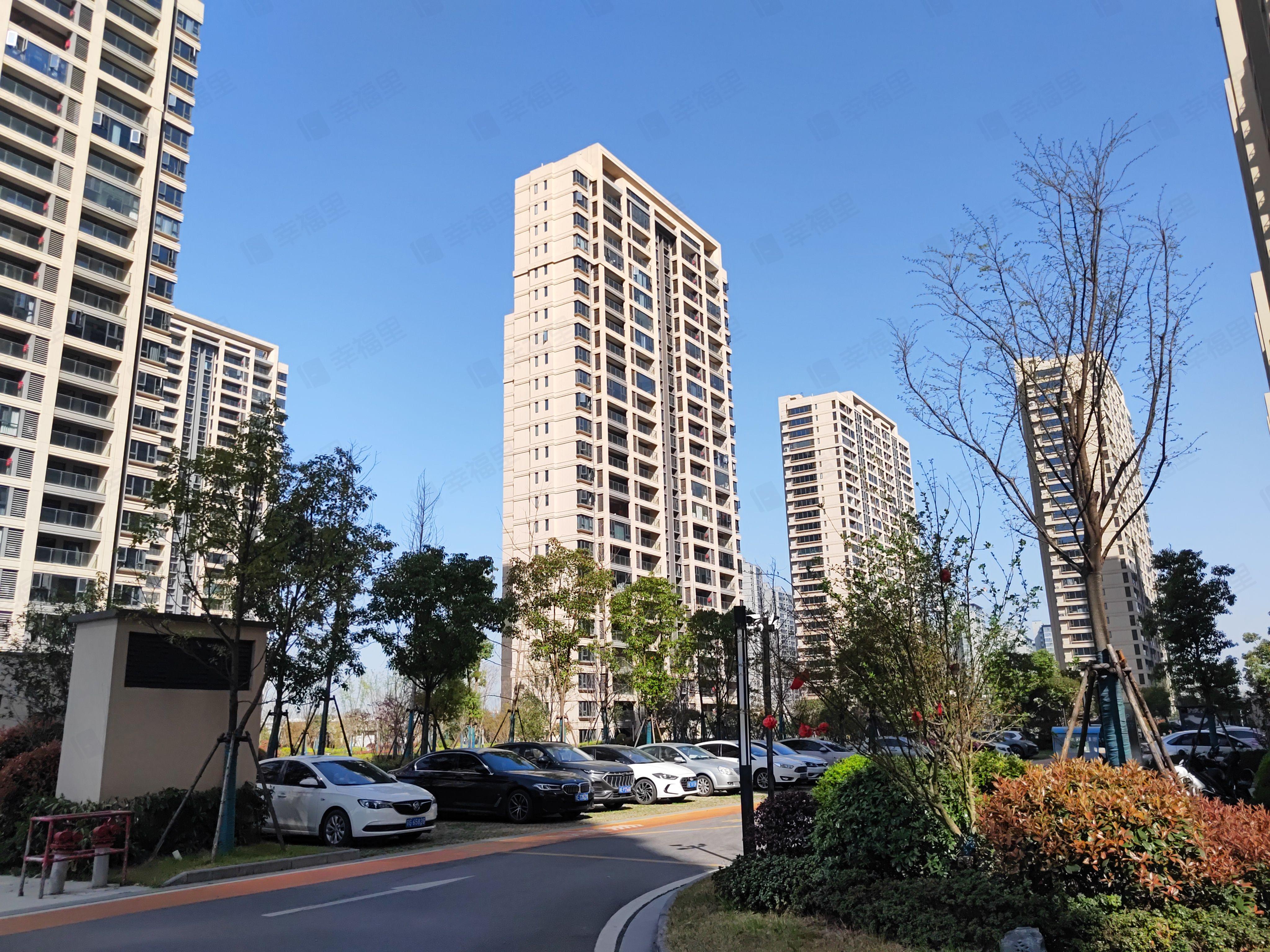 绿地云上府小区效果图