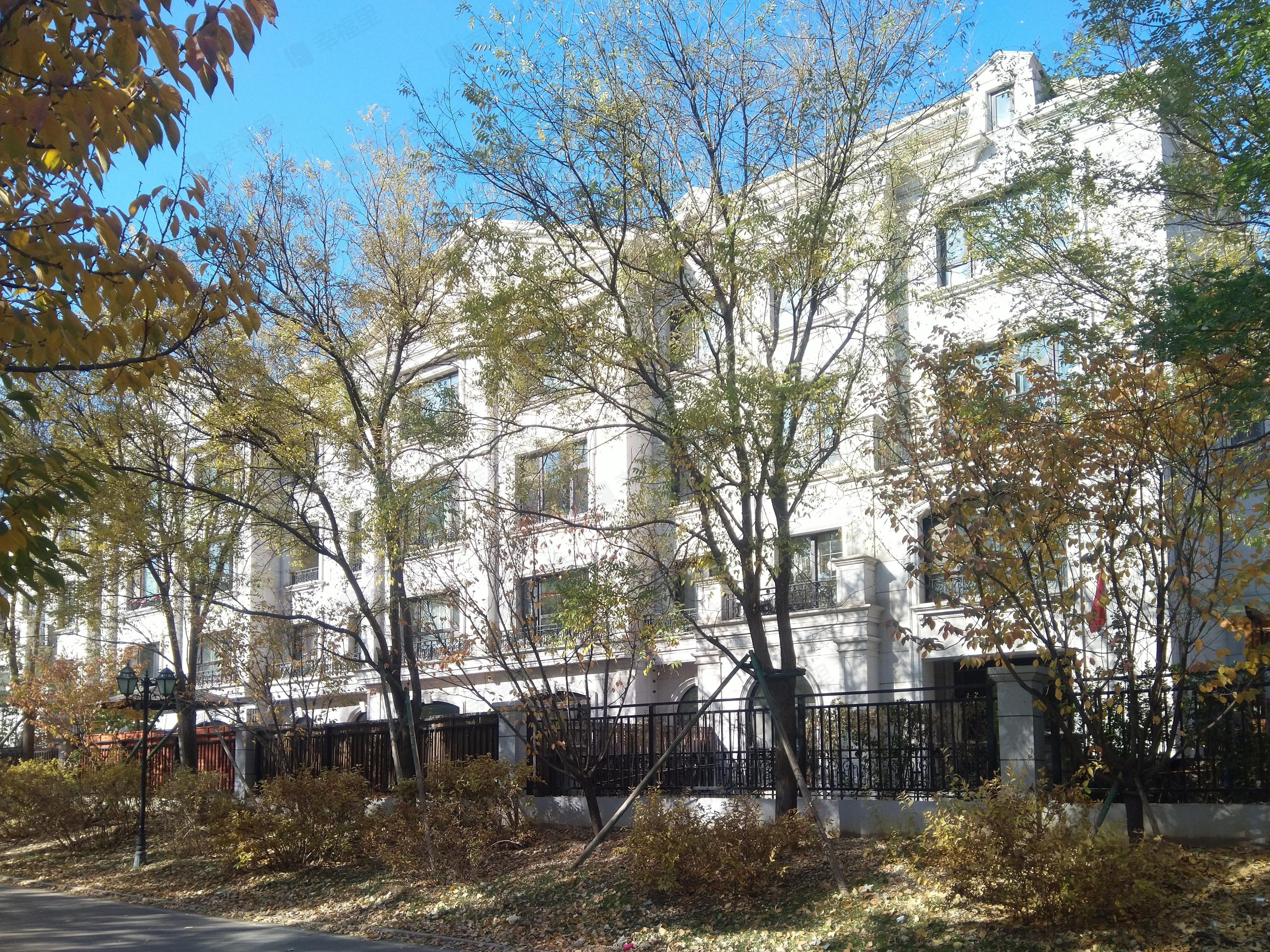 纳帕溪谷小区效果图