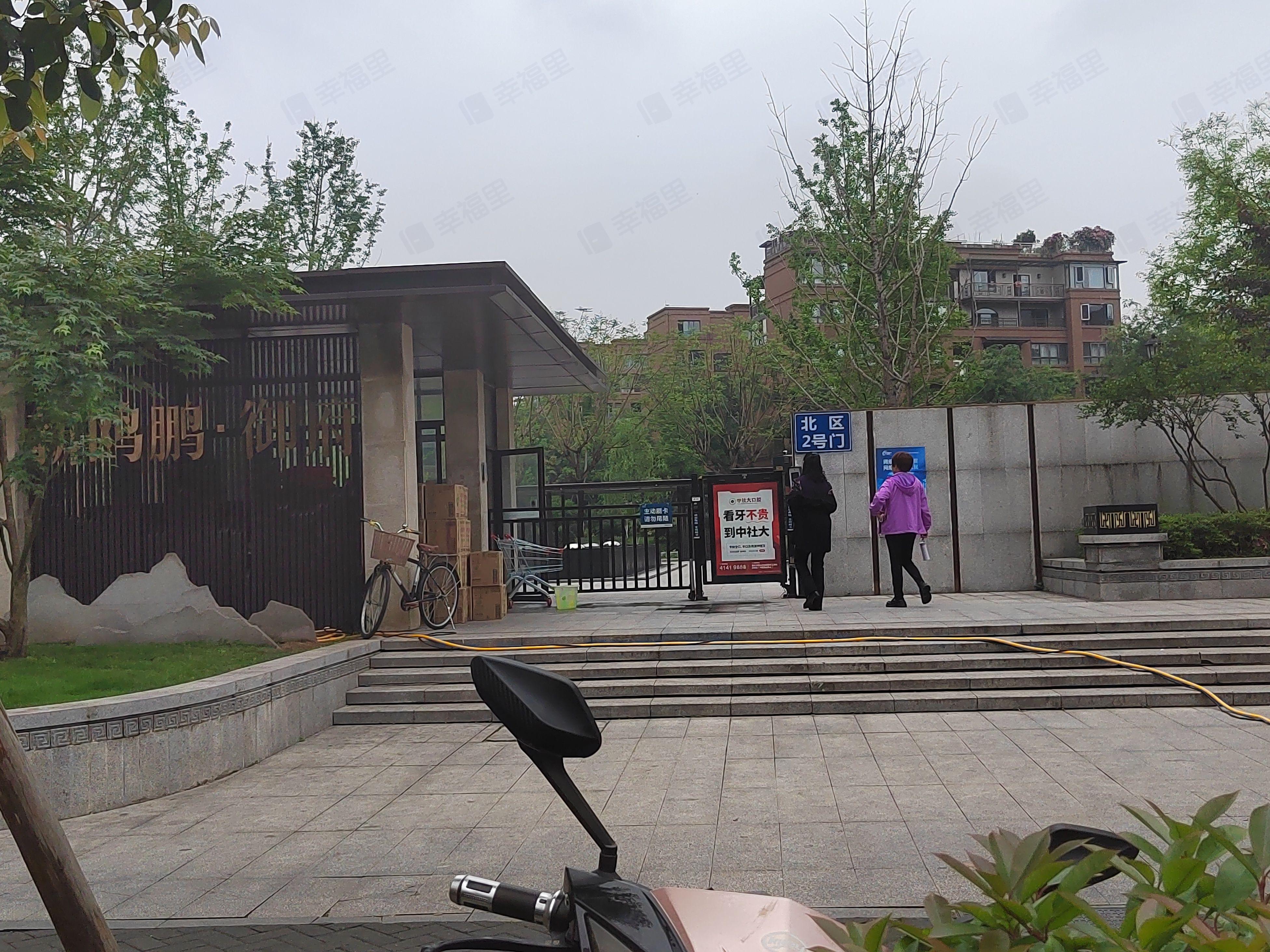 鸥鹏御府(洋房)小区效果图