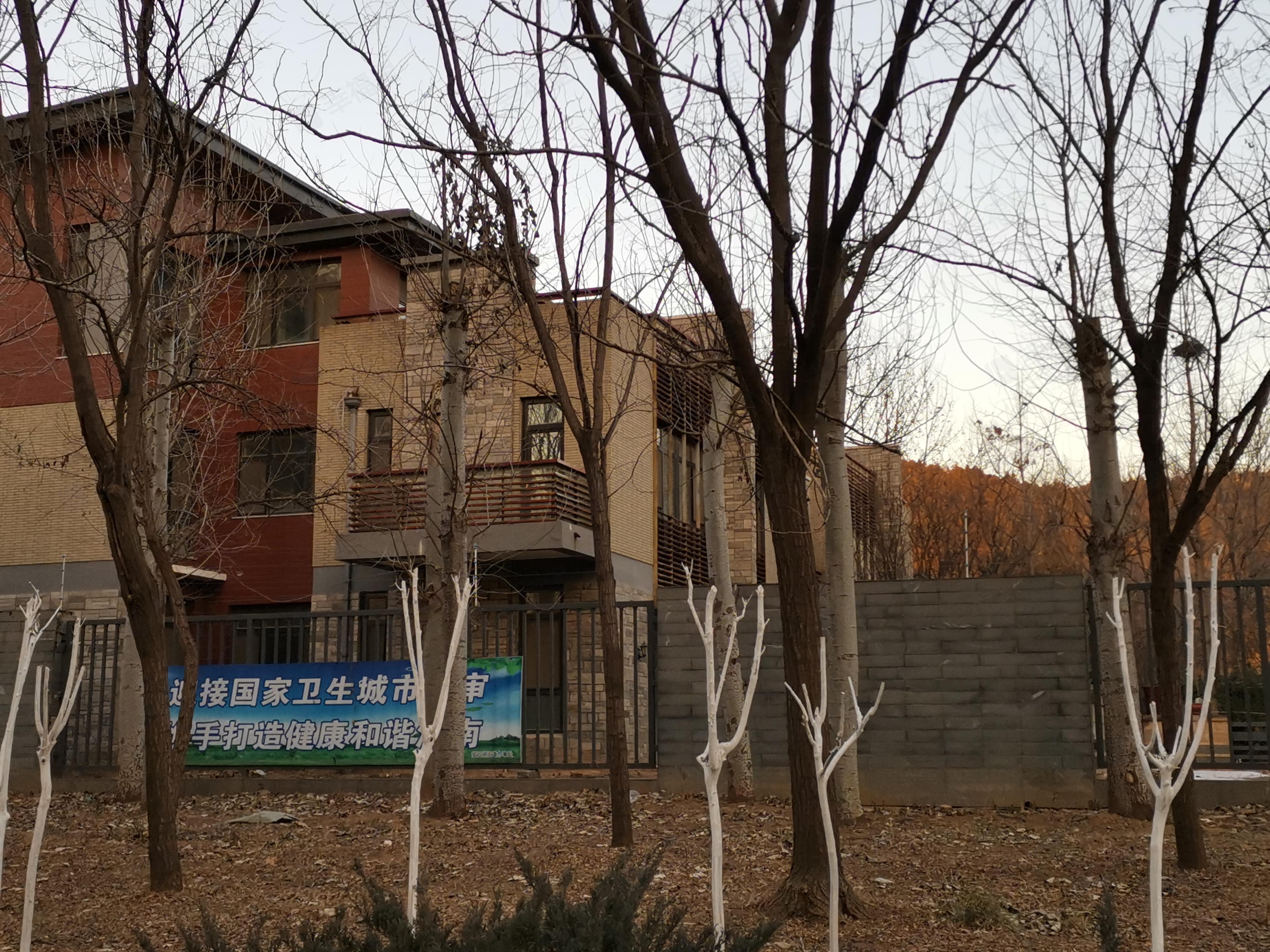 鲁商御龙湾小区效果图