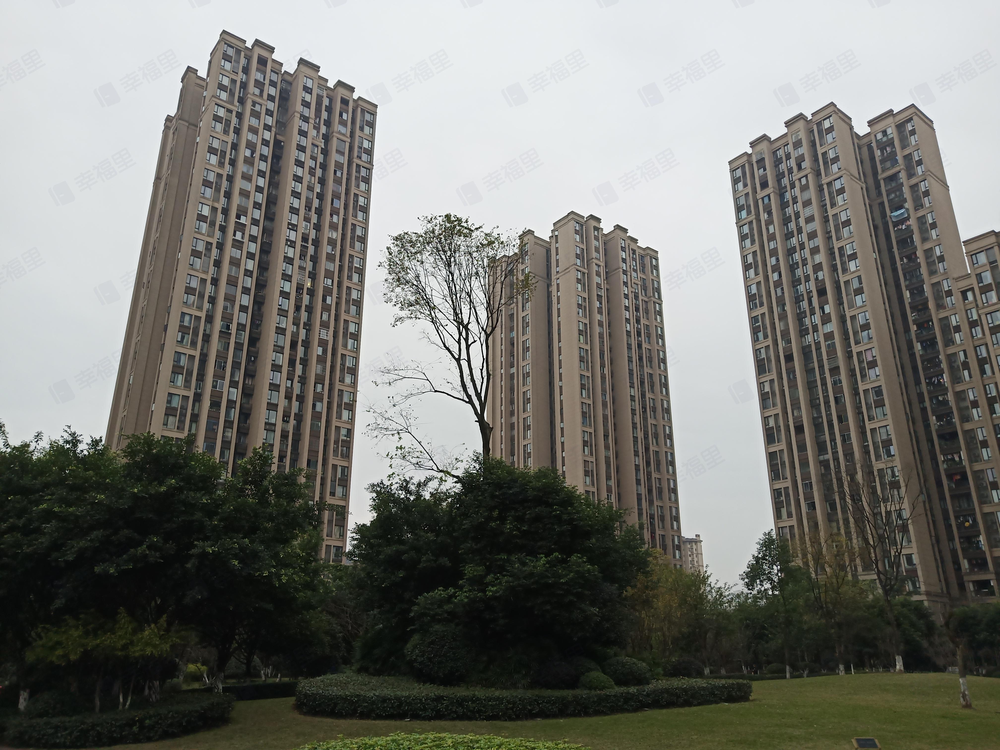 保利壹号公馆小区效果图