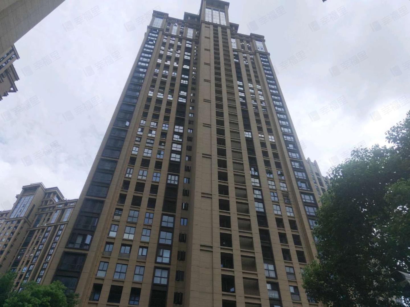 龙旺康桥丹堤小区效果图