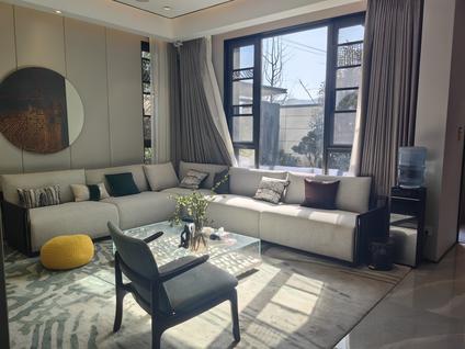 北京新隆明岚雅院(别墅)4室2厅189平底层/共3层