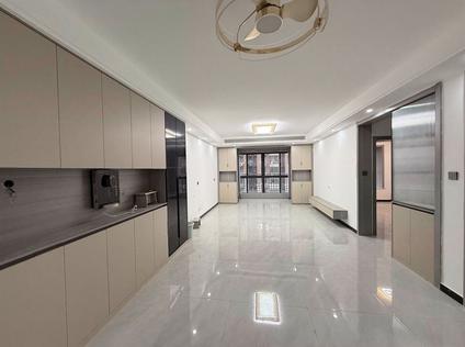 北京广博丽景湾3室2厅112.93平低楼层/共18层