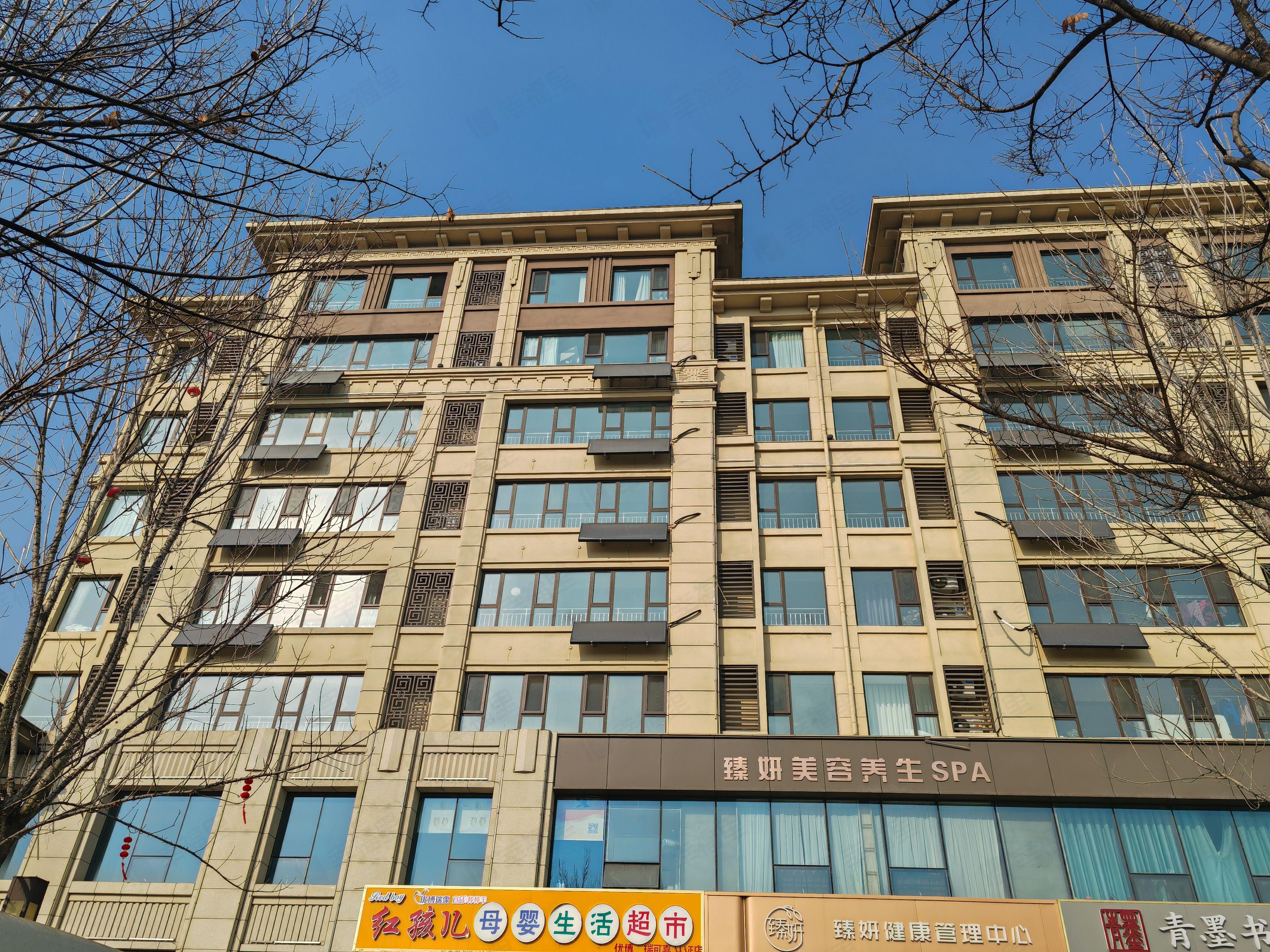 房源君悦华府小区效果图