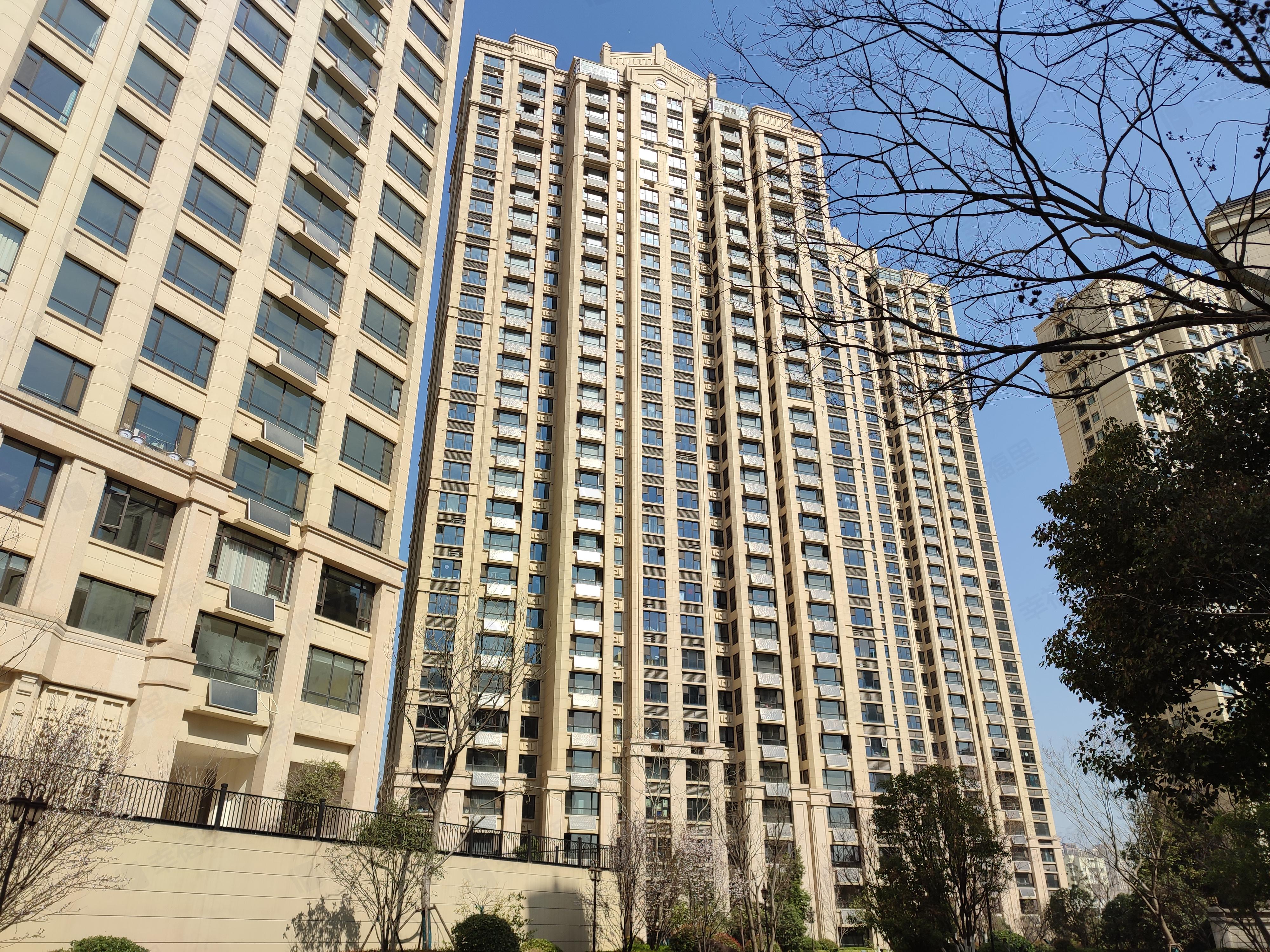蓝光雍锦半岛小区效果图