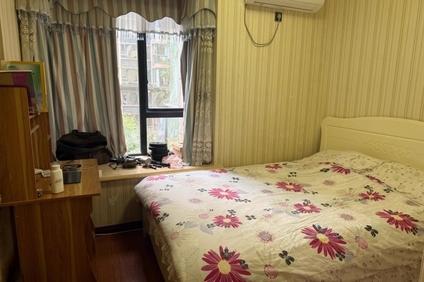 重庆兴源黄杨郡3室2厅113.89平低楼层/共33层