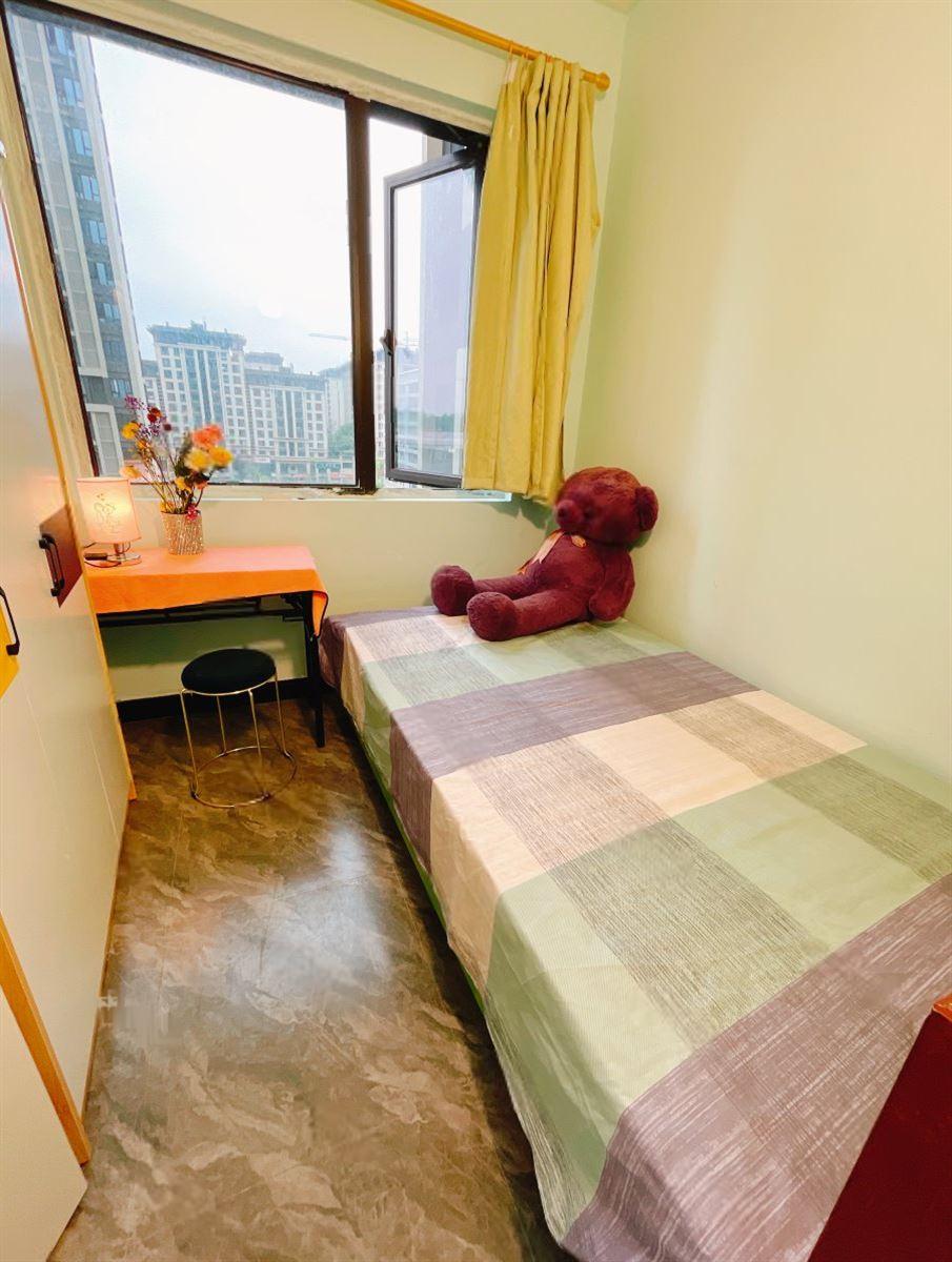 合租·龙湖九里峰景