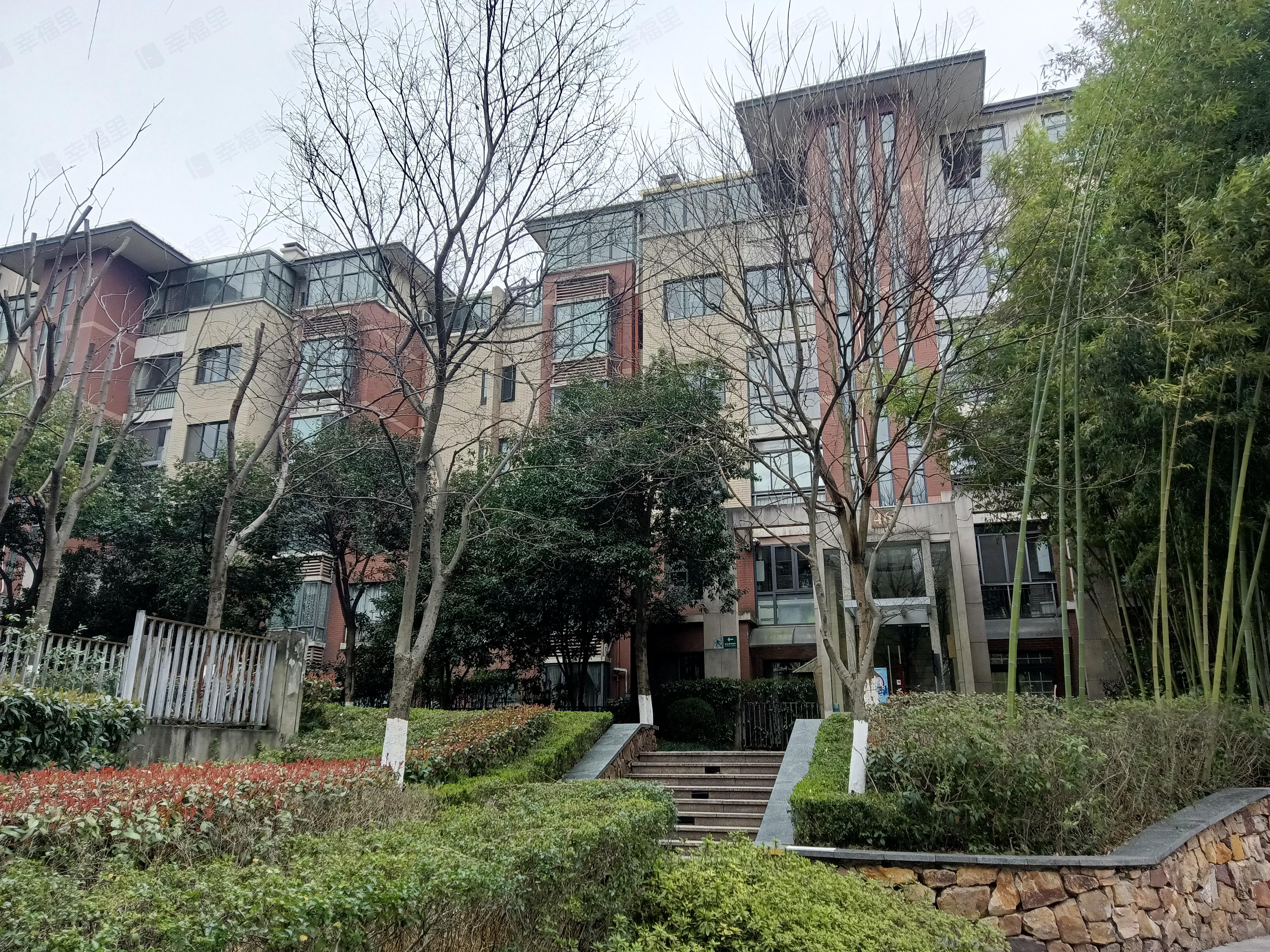 太湖国际社区(花语莱茵)小区效果图