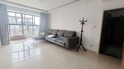 高新区通安整租 荣尚花苑3室2厅/108平/顶层