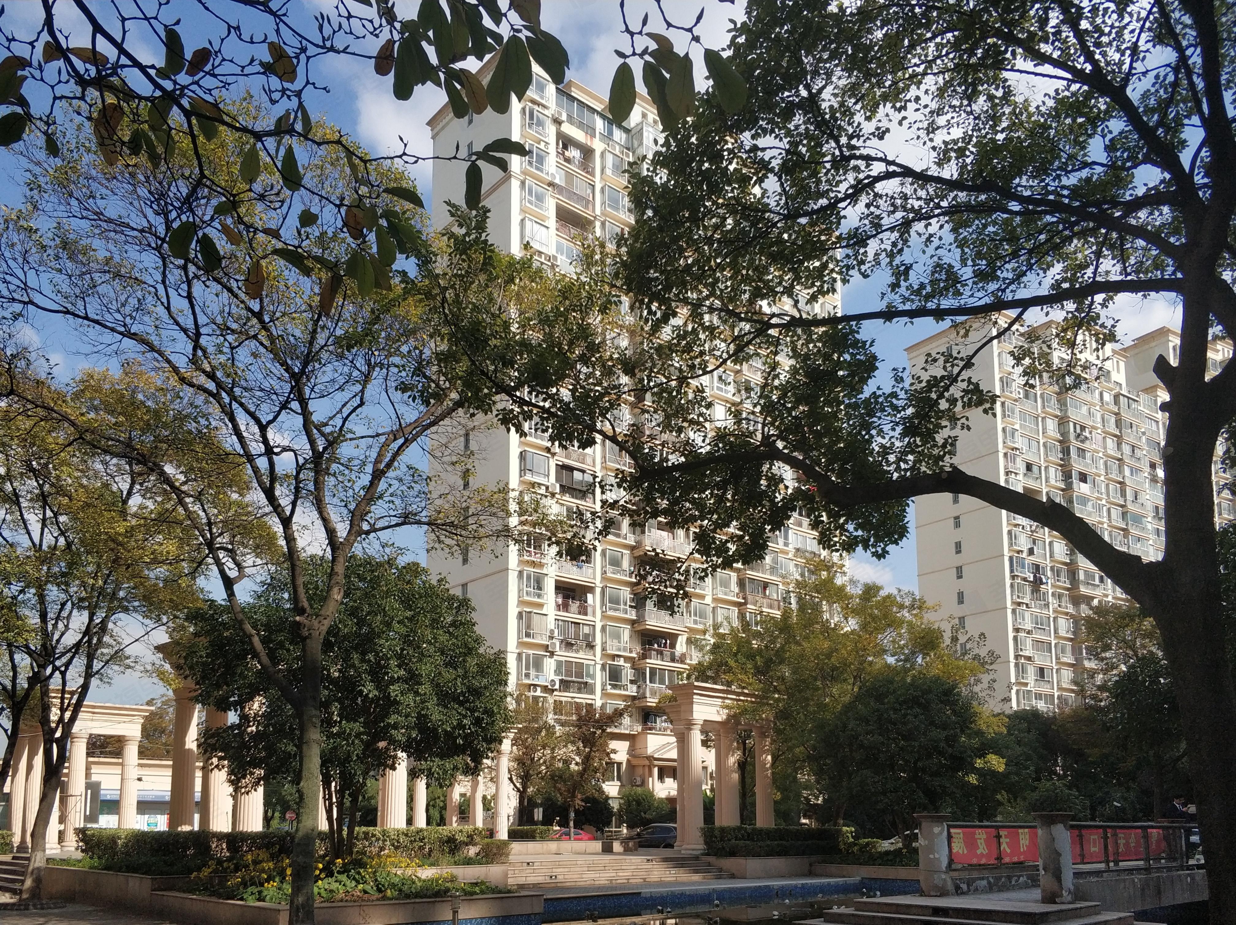 南部阳光翠庭小区效果图