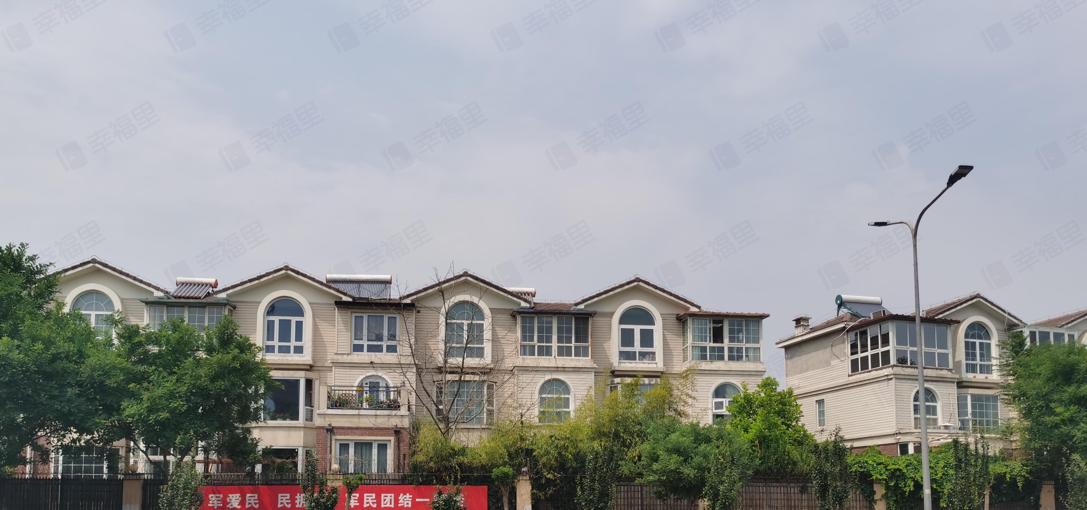 吉晟别墅小区效果图