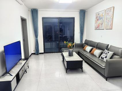 雨花武广新城整租 阳光城尚东湾嘉林苑3室2厅/100平/高楼层