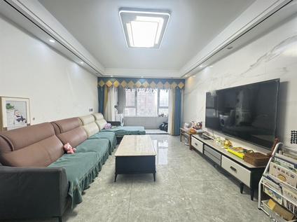 北京招商莱顿小镇花语墅3室2厅127平低楼层/共11层