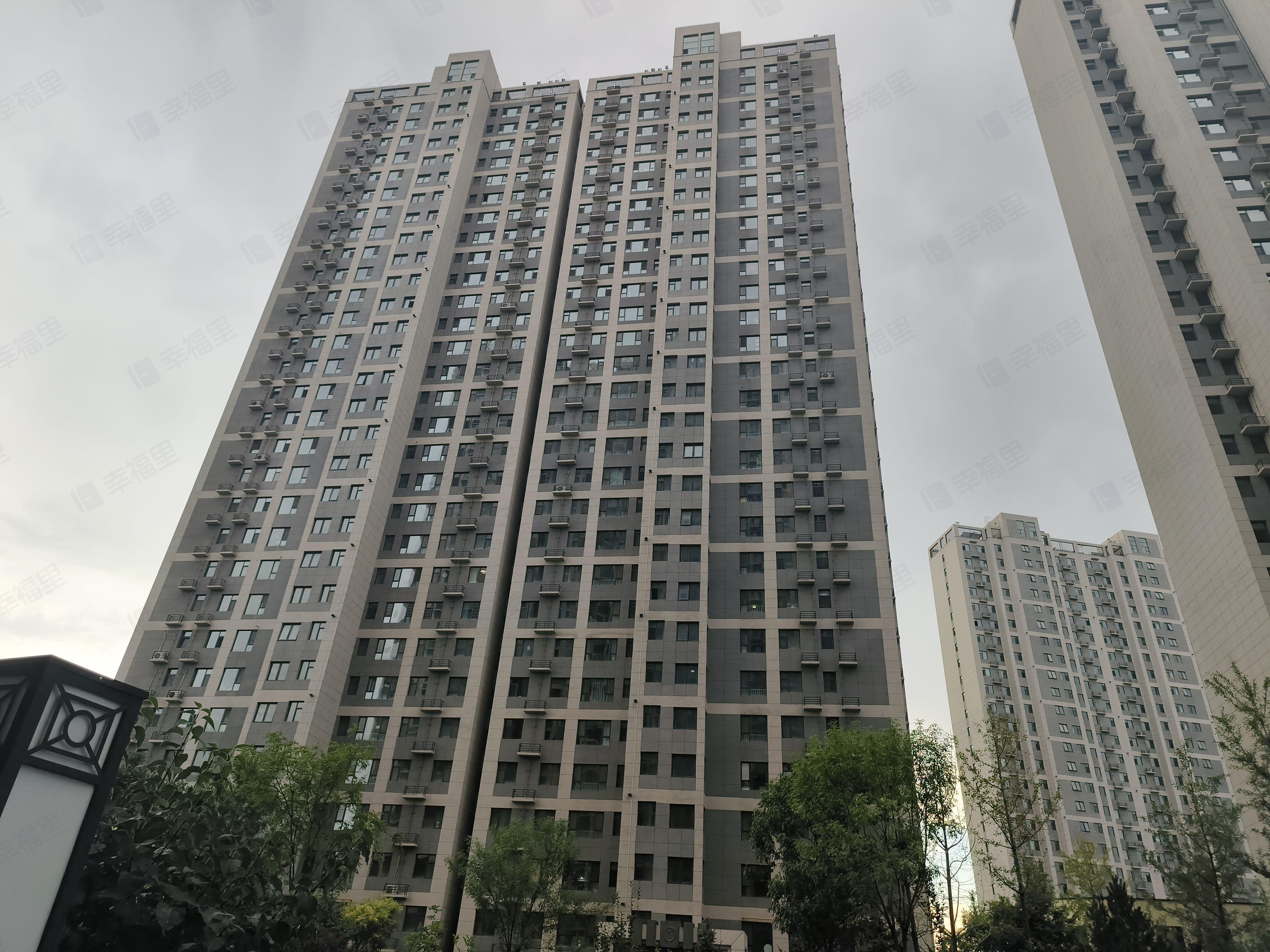 路桥金泽华府小区效果图