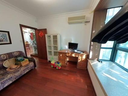 浦东杨东整租 锦绣华庭3室2厅/138平/低楼层